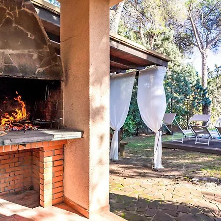Pinewood Villa Santa Margherita di Pula