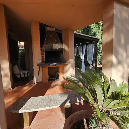 Pinewood Villa *