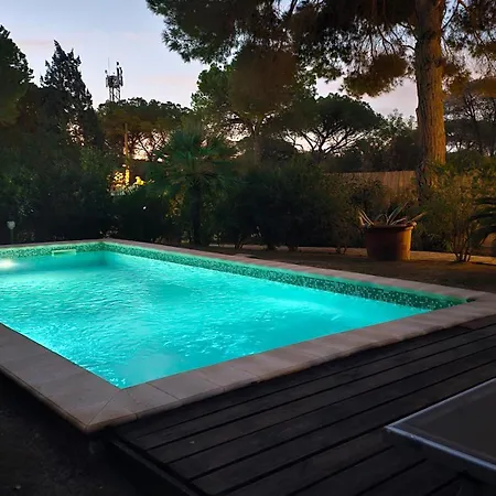 Villa Pinewood *